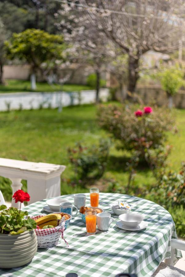 Villa To Ktimataki à Agios Gordios  Extérieur photo